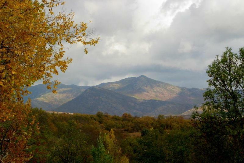 El Pozo Vila La Serna del Monte Exterior foto